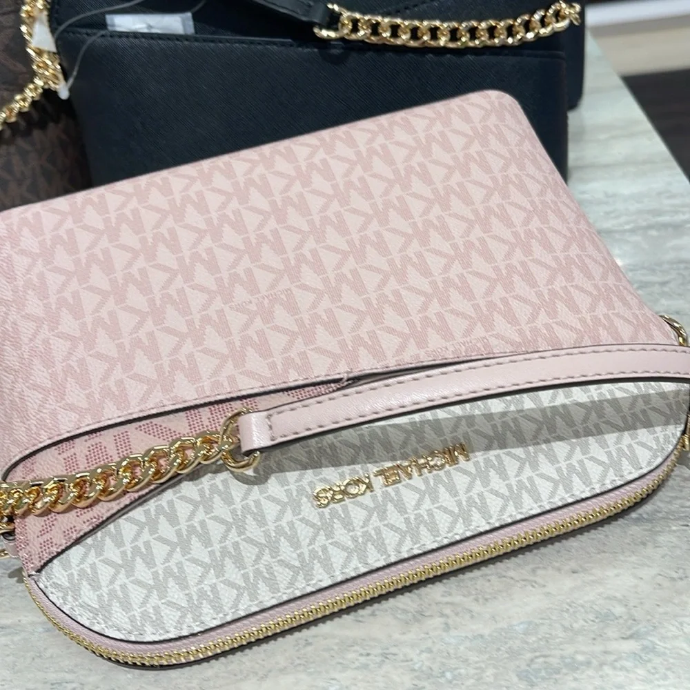 Michael Kors Jet Set Travel Md Color-Block Signature Logo Crossbody Powder Blush